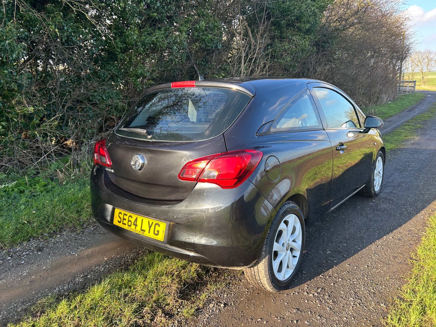 Used Vauxhall Corsa 2015 for sale - 77296868: Photo 8