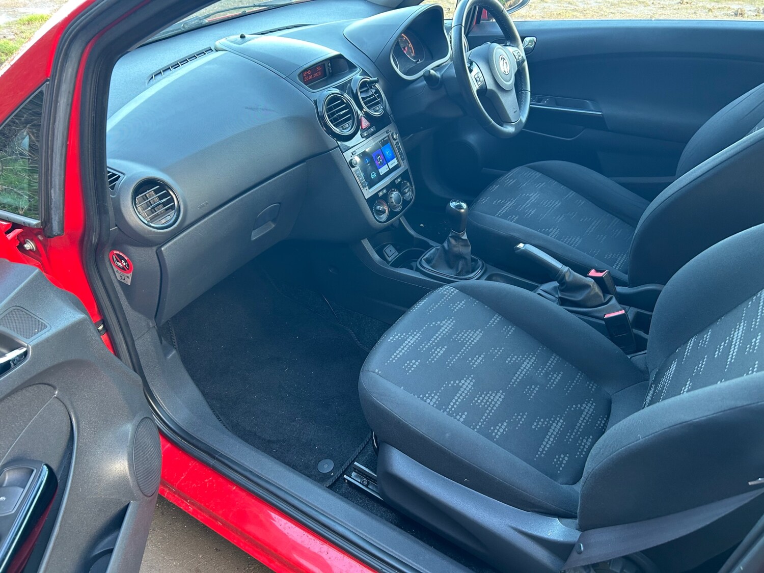 Used Vauxhall Corsa 2014 for sale - 77296781: Photo 11