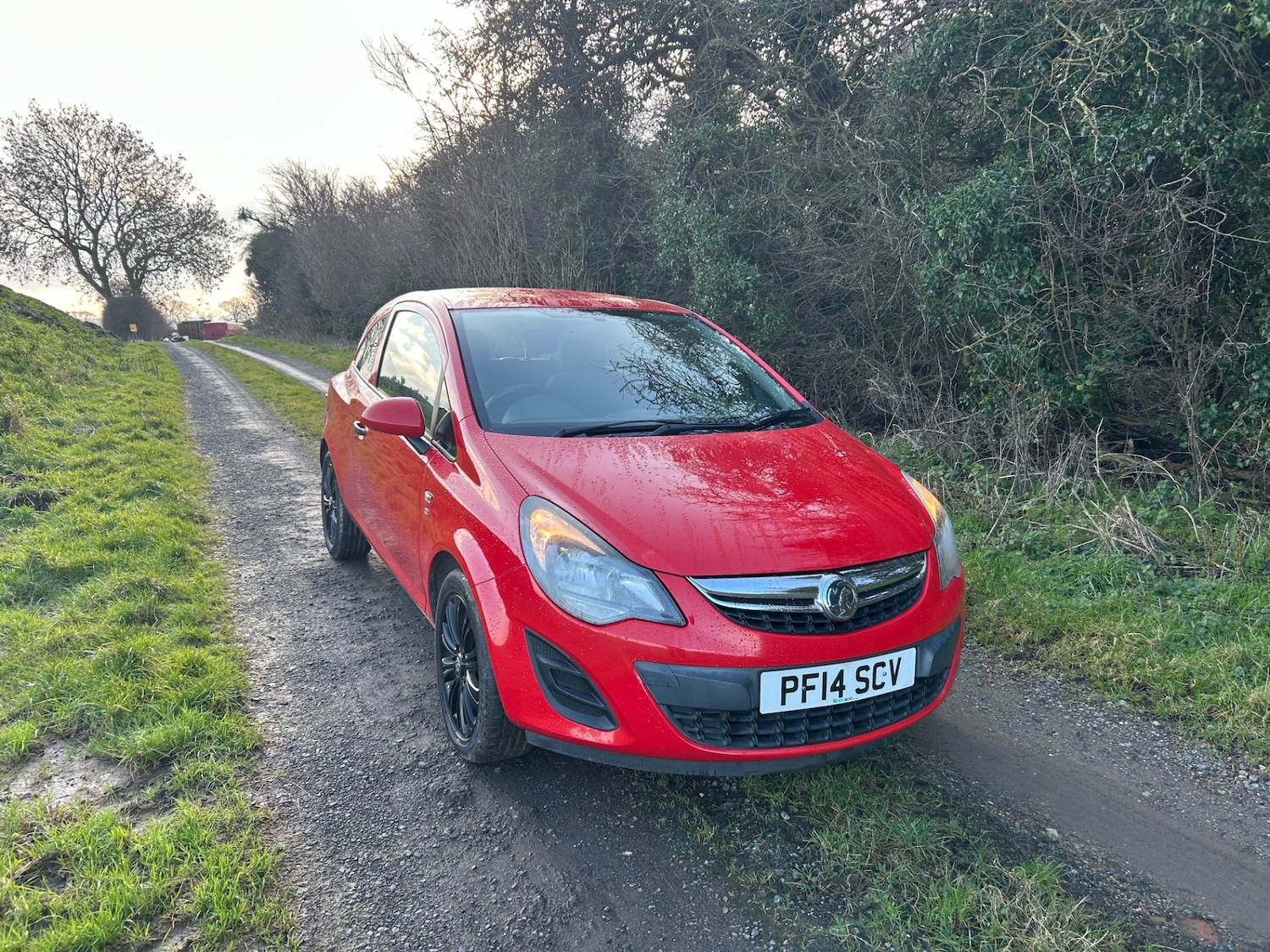 Used Vauxhall Corsa 2014 for sale - 77296781: Photo 2
