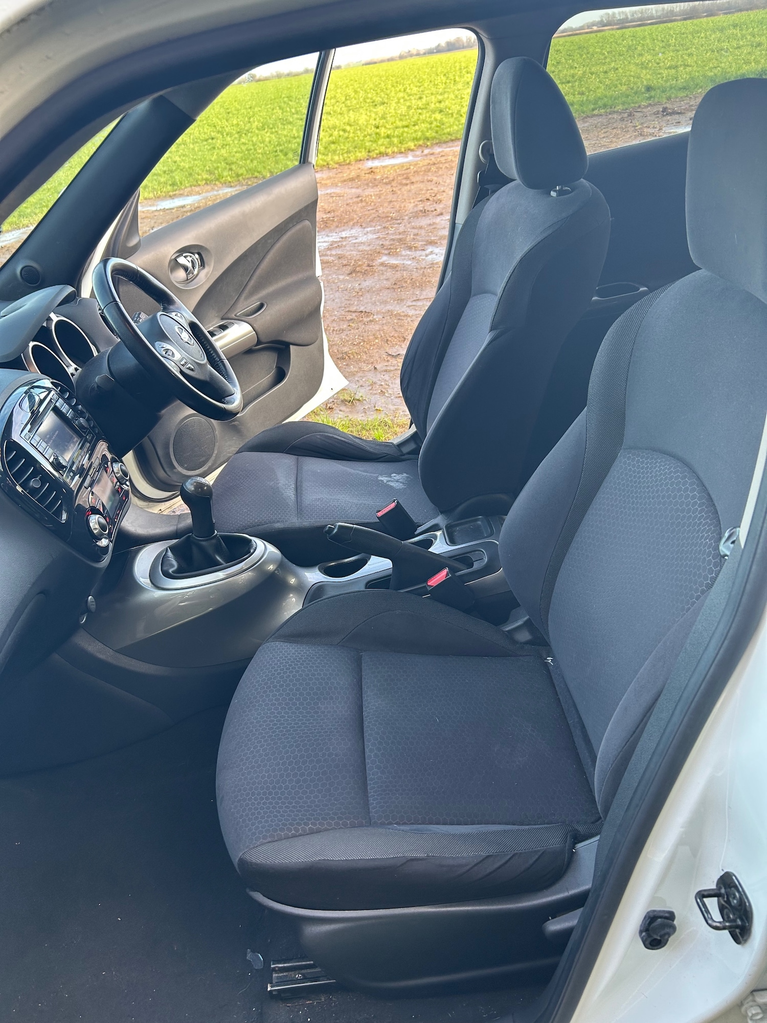 Used Nissan Juke 2011 for sale - 77400162: Photo 17