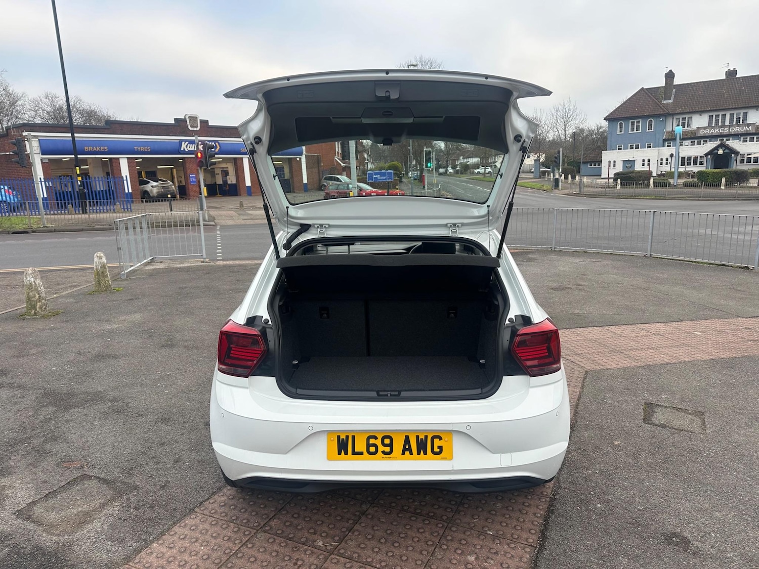 Vehicle 23