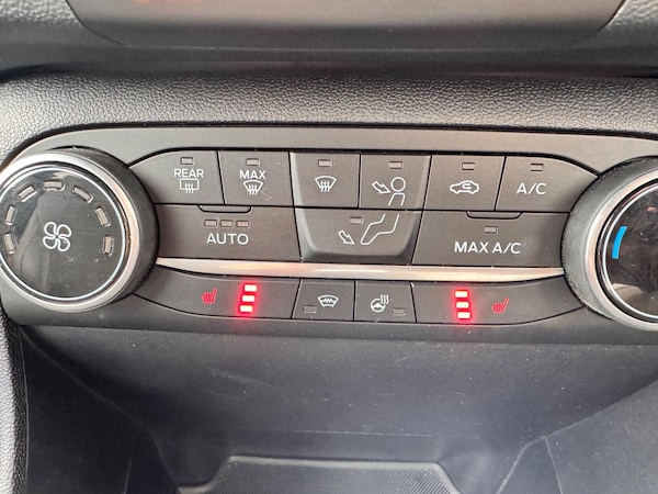 Used Ford Fiesta 2022 for sale - 76095205: Photo 40