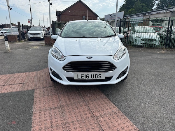 Used Ford Fiesta 2016 for sale - 75115046: Photo 1
