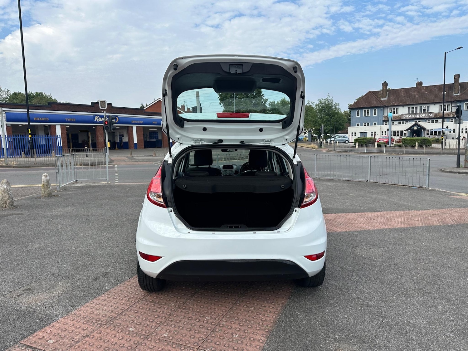 Vehicle 25
