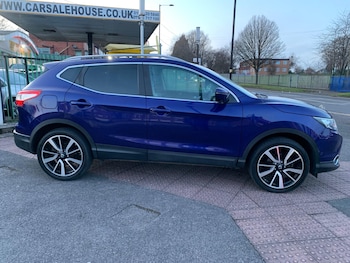 Used Nissan Qashqai 2015 for sale - 74667674: Photo