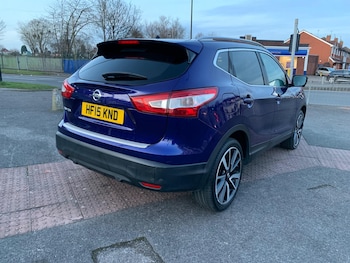 Used Nissan Qashqai 2015 for sale - 74667674: Photo