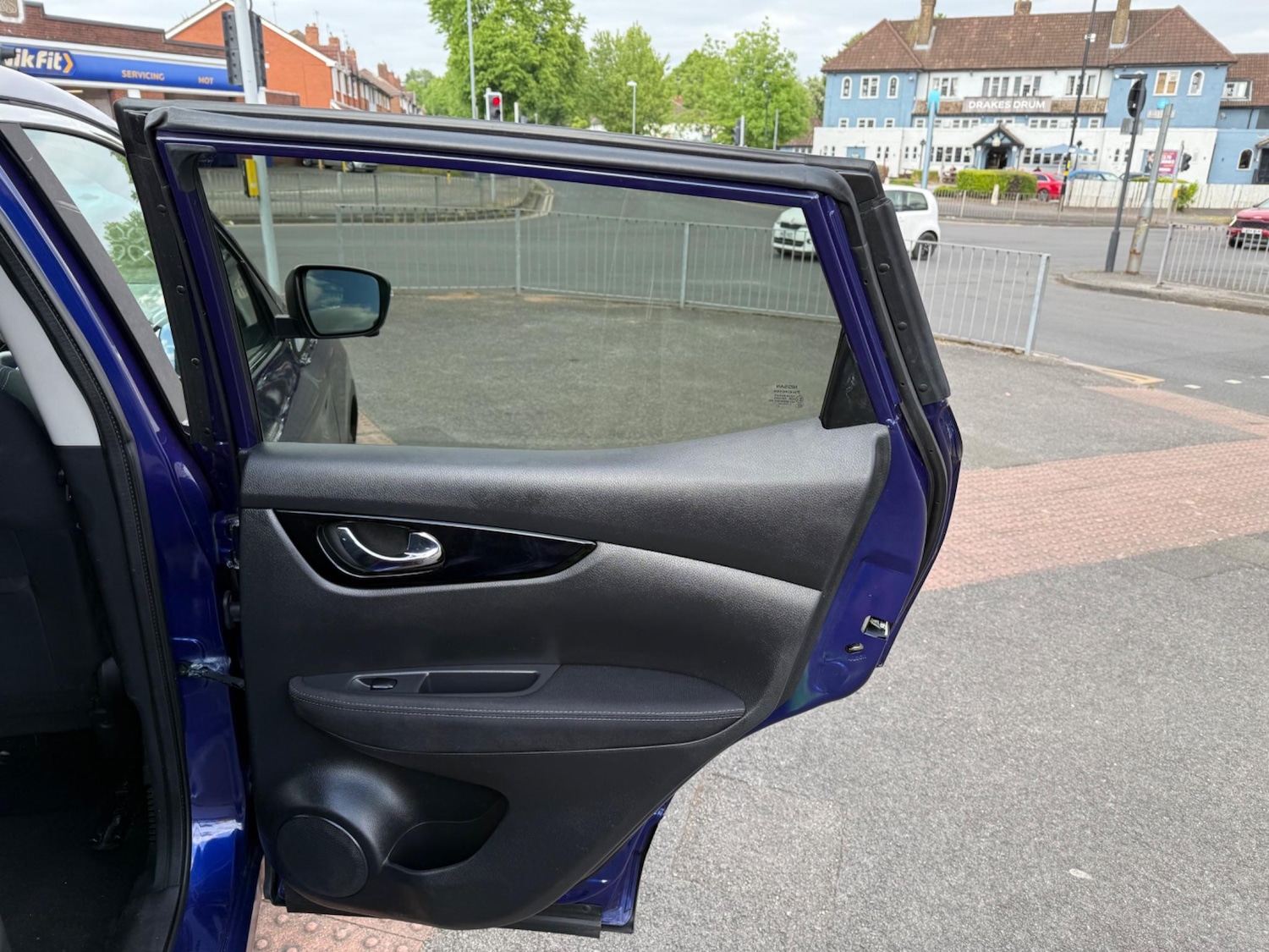 Vehicle 25
