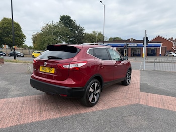 Used Nissan Qashqai 2015 for sale - 75977931: Photo