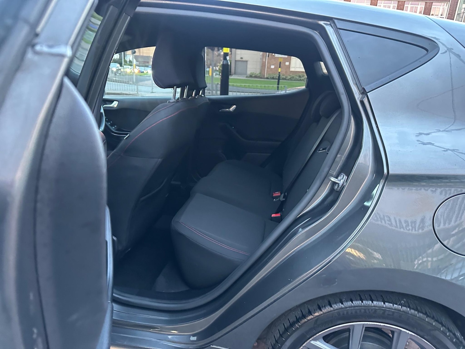 Vehicle 29