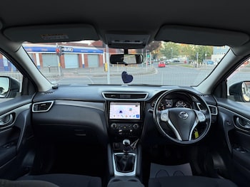 Used Nissan Qashqai 2016 for sale - 76031907: Photo