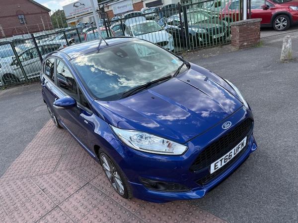 Used Ford Fiesta 2017 for sale - 74631338: Photo 11