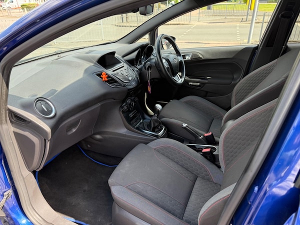 Used Ford Fiesta 2017 for sale - 74631338: Photo 13