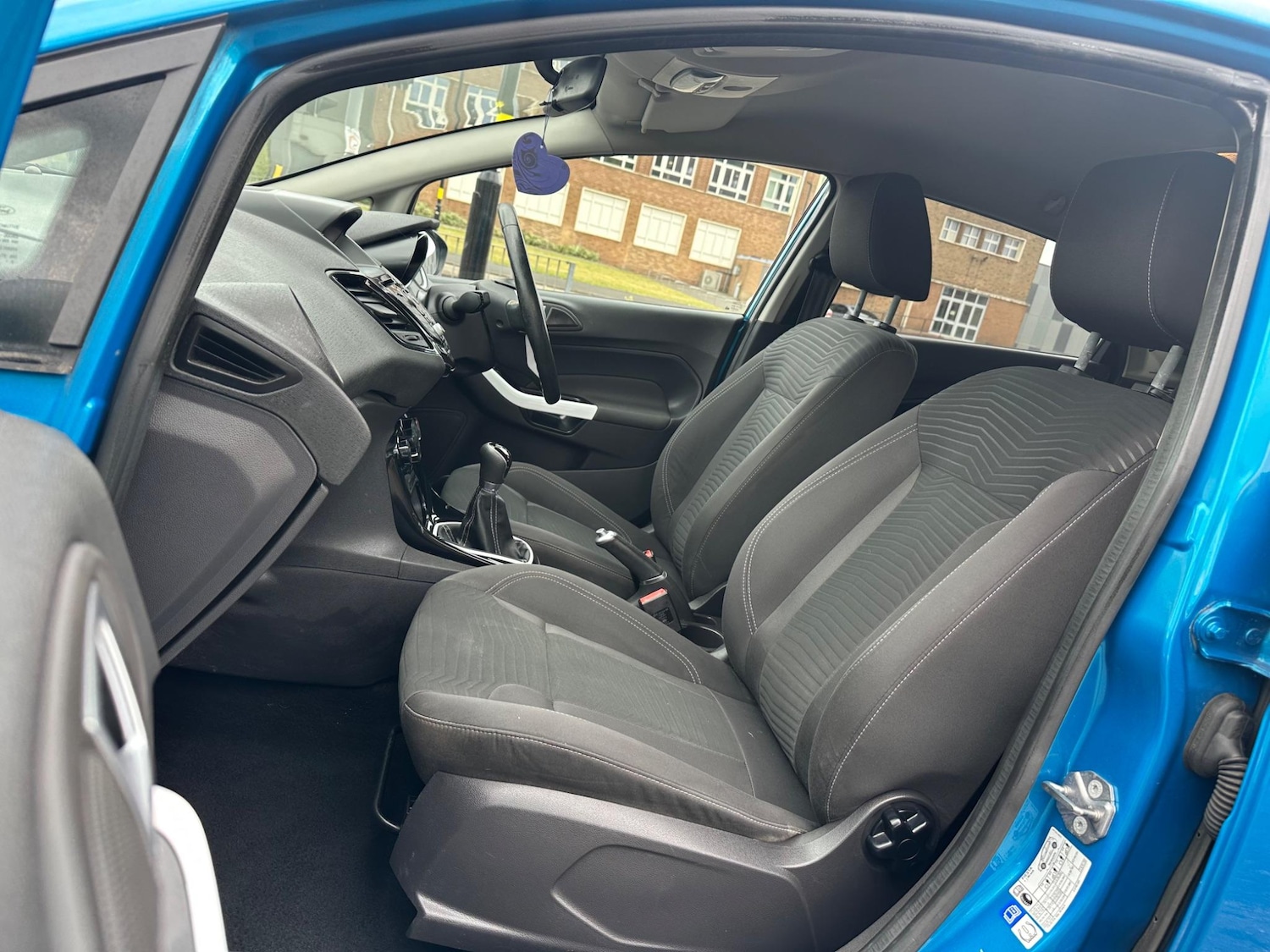 Vehicle 29