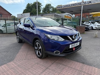 Used Nissan Qashqai 2015 for sale - 76136681: Photo 2