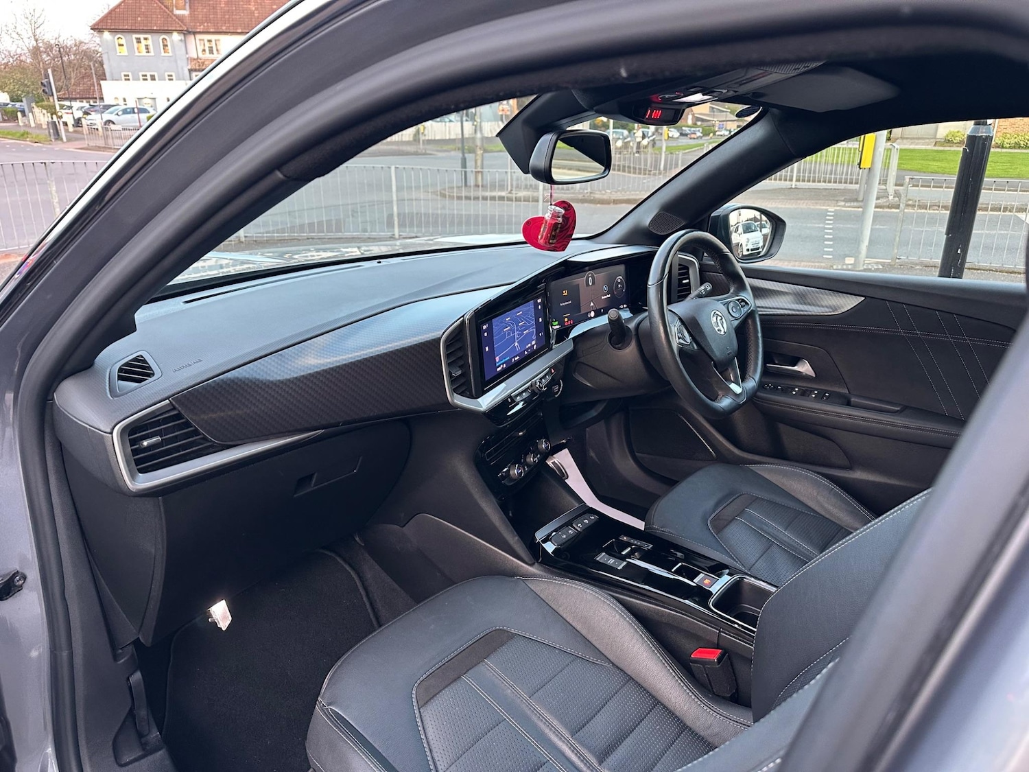 Vehicle 28