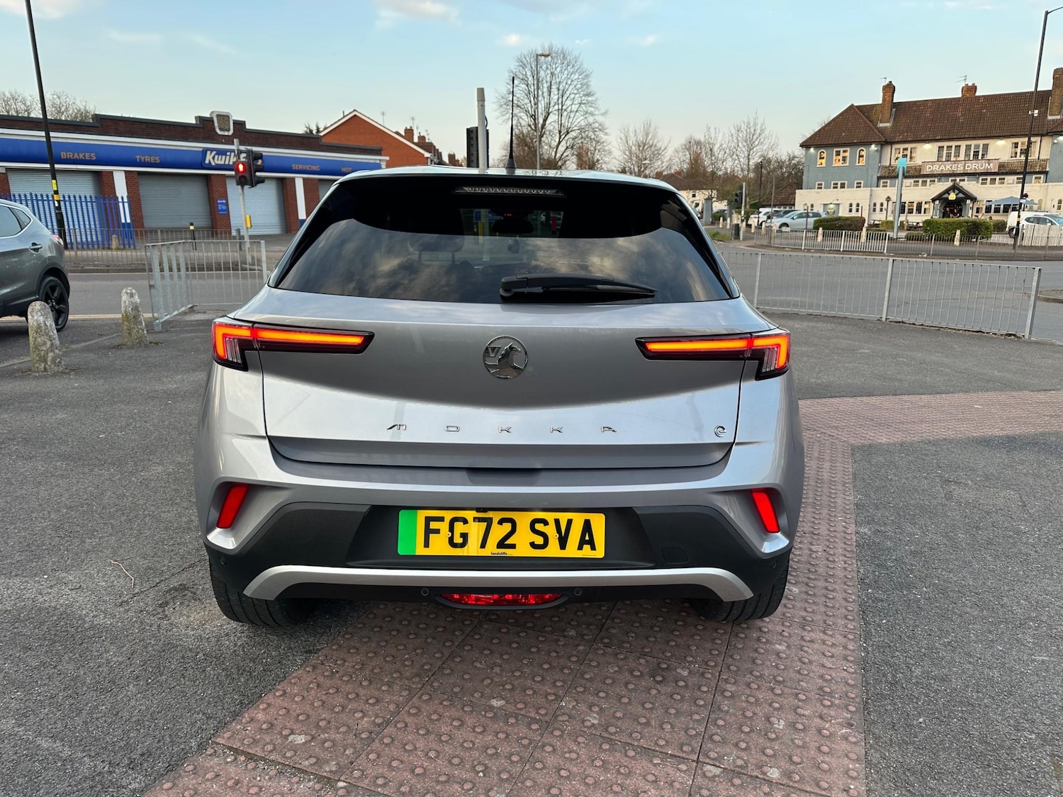 Vehicle 6