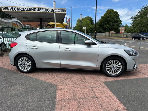 Used Ford Focus 2021 for sale - 75081767: Photo 3