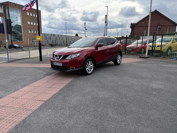 Used Nissan Qashqai 2015 for sale - 76179301: Photo 12