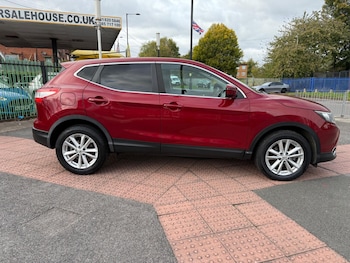 Used Nissan Qashqai 2015 for sale - 76179301: Photo 3
