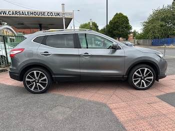 Used Nissan Qashqai 2014 for sale - 75246264: Photo