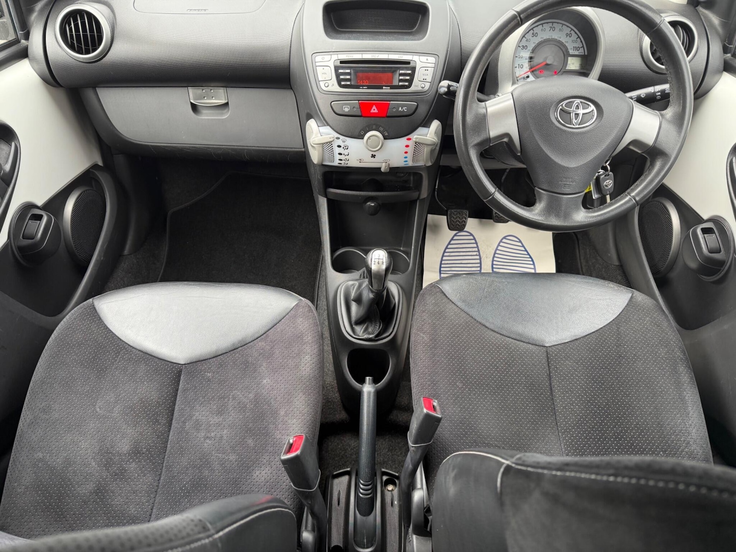 Vehicle 28