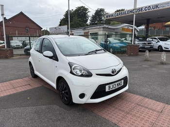 Used Toyota AYGO 2013 for sale - 75949139: Photo