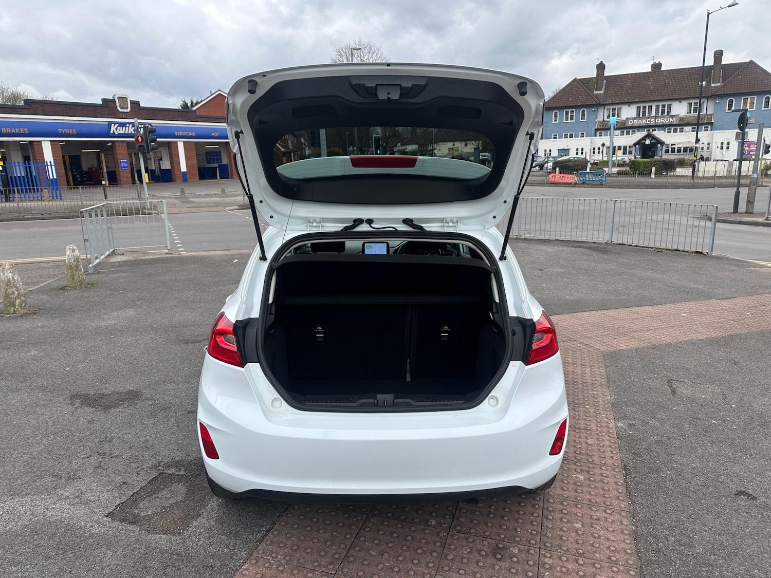 Vehicle 24
