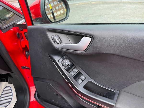 Used Ford Fiesta 2023 for sale - 75670445: Photo 22