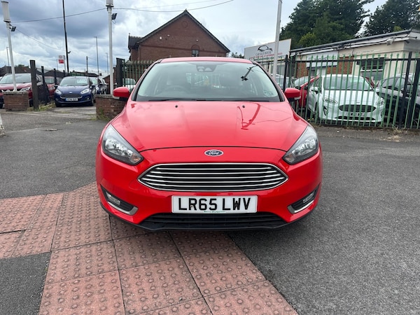 Used Ford Focus 2015 for sale - 75033743: Photo 1