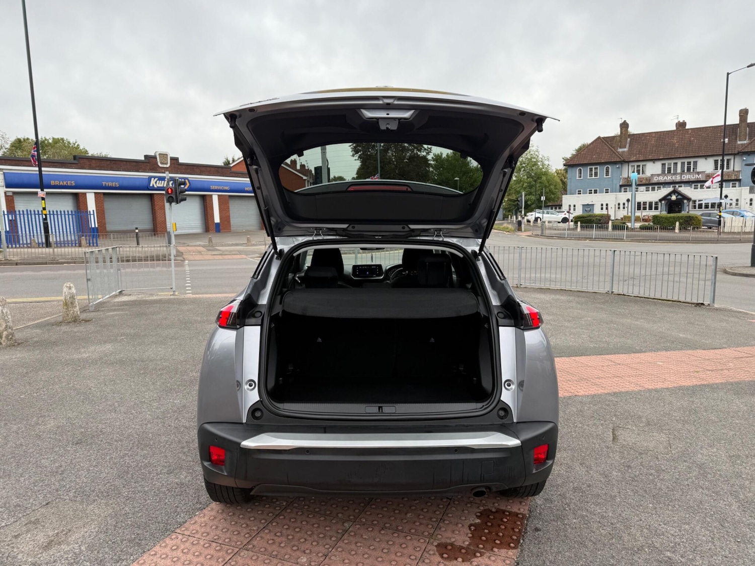 Vehicle 25