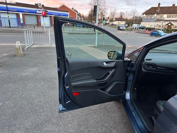 Used Ford Fiesta 2023 for sale - 74654536: Photo 32