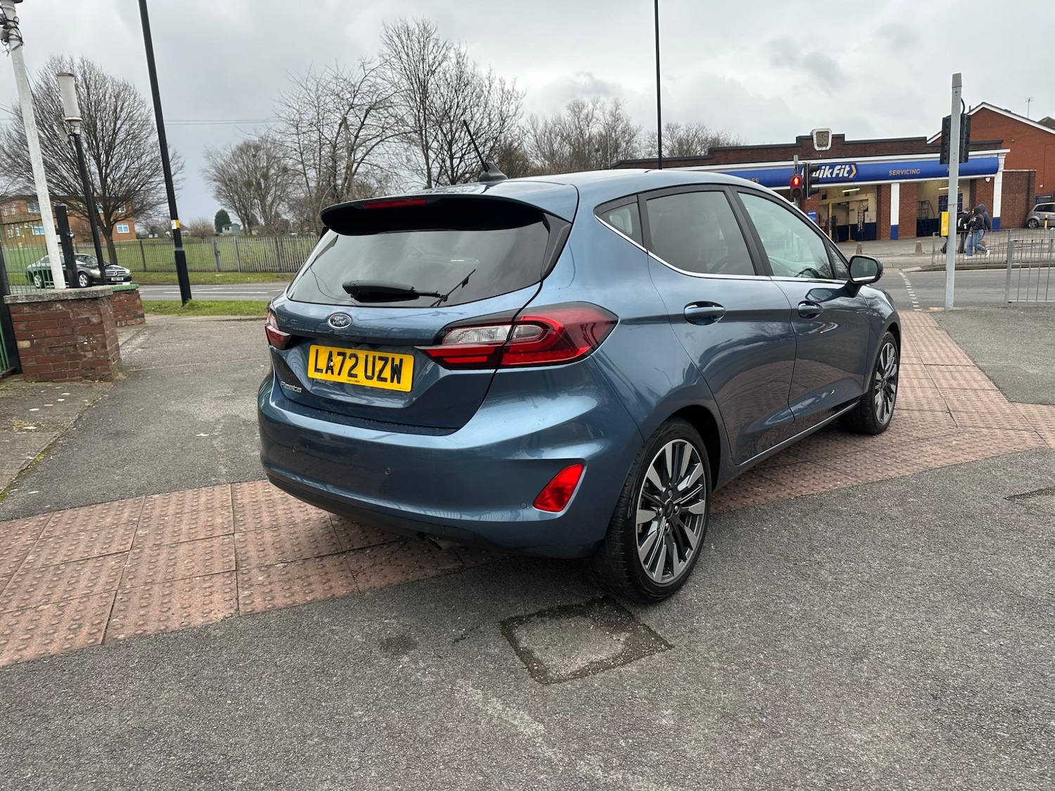 Vehicle 5