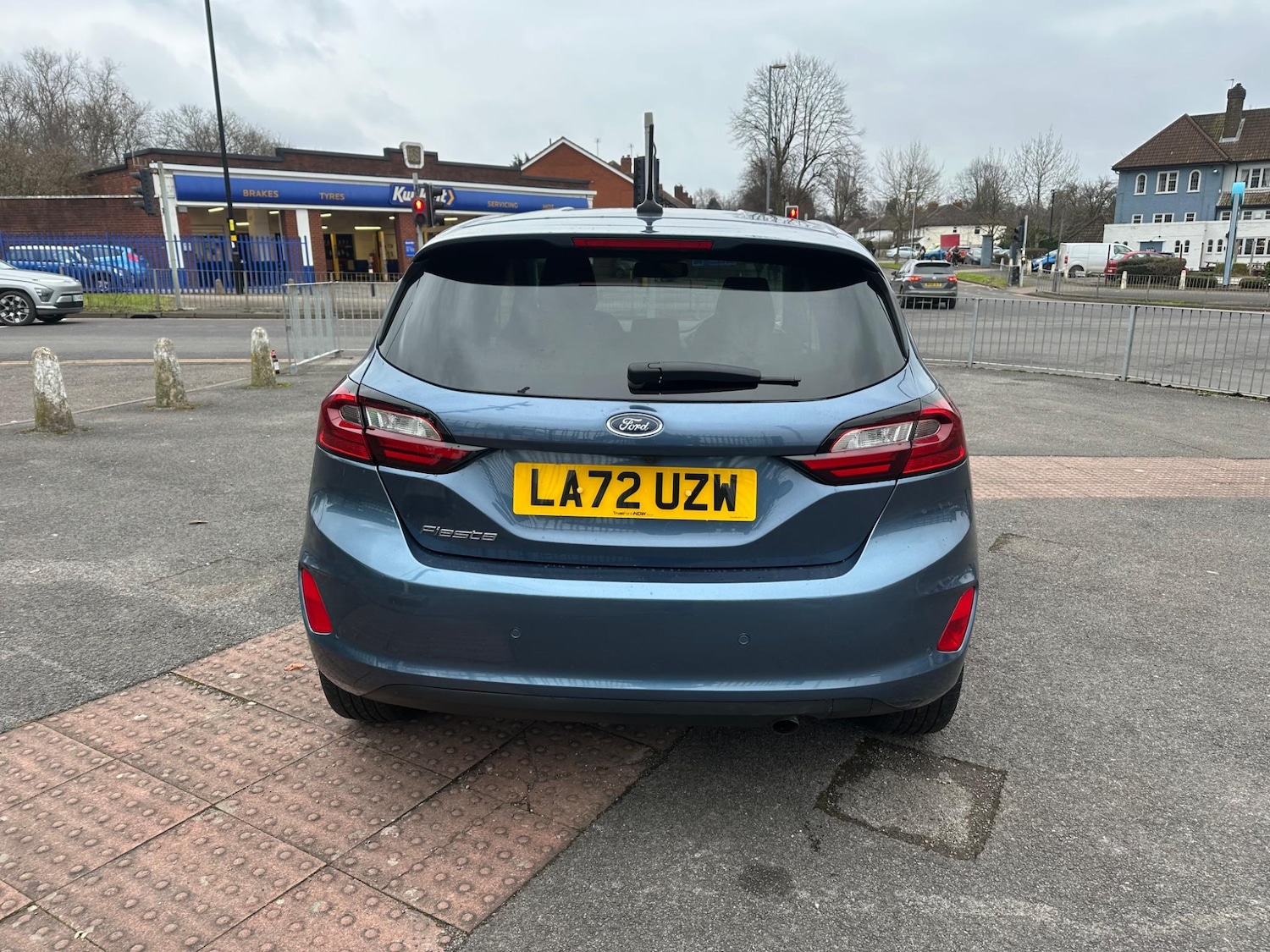 Vehicle 6