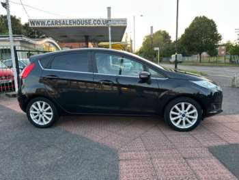 Used Ford Fiesta 2016 for sale - 75082371: Photo