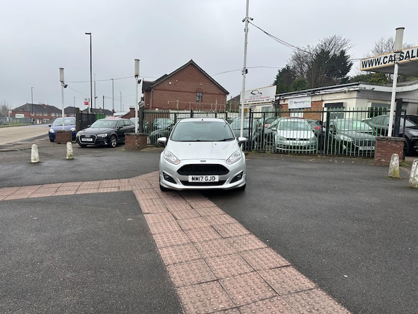 Used Ford Fiesta 2017 for sale - 74654055: Photo 10