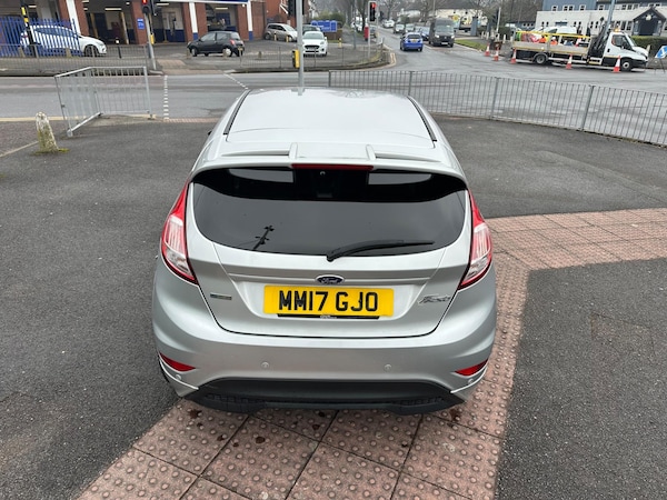 Used Ford Fiesta 2017 for sale - 74654055: Photo 17