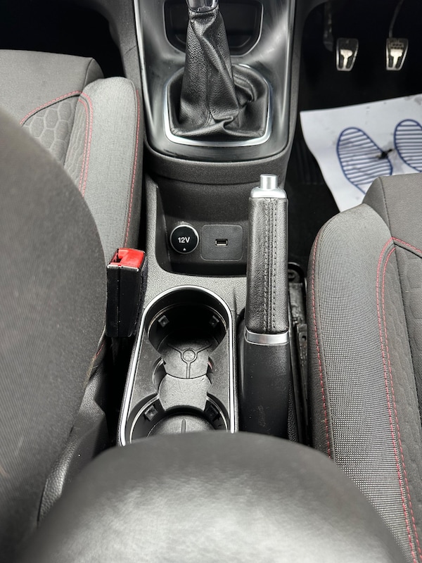Used Ford Fiesta 2017 for sale - 74654055: Photo 31