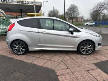 Used Ford Fiesta 2017 for sale - 74654055: Photo