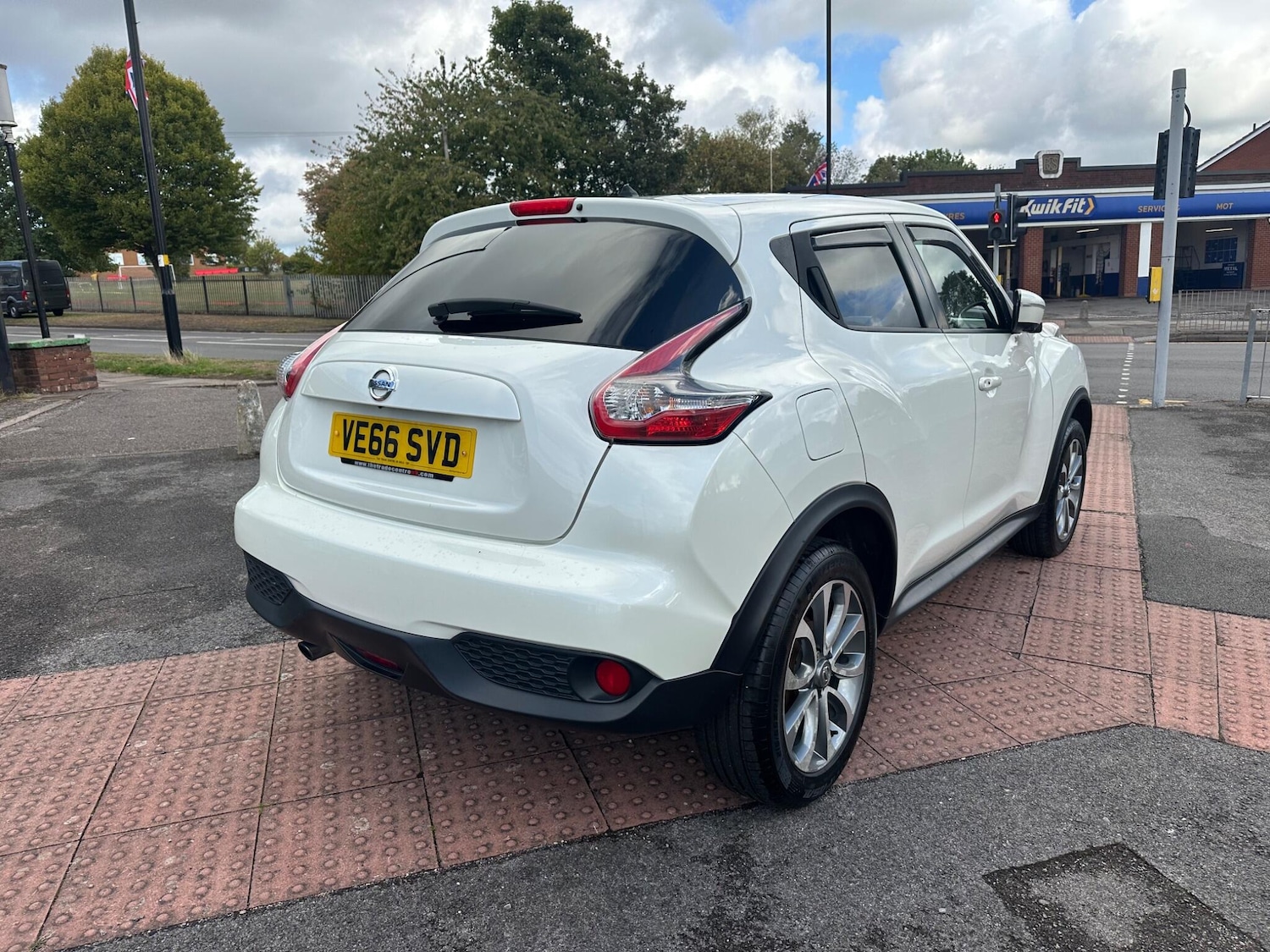 Vehicle 5
