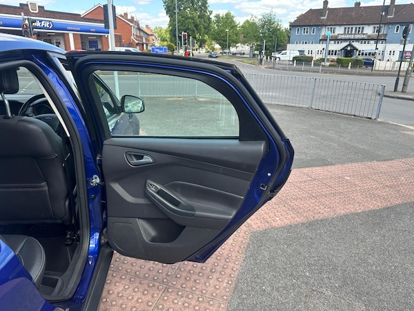 Used Ford Focus 2015 for sale - 74861378: Photo 22