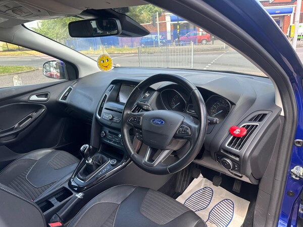 Used Ford Focus 2015 for sale - 74861378: Photo 4