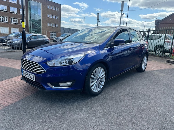 Used Ford Focus 2015 for sale - 74861378: Photo 9