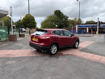 Used Nissan Qashqai 2014 for sale - 75720239: Photo