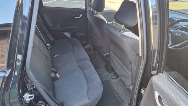 Used Honda Jazz 2013 for sale - 76068024: Photo 12