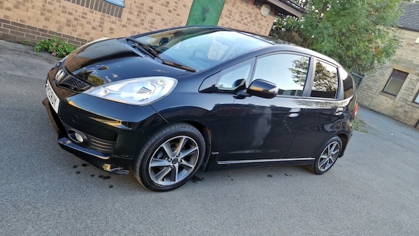 Used Honda Jazz 2013 for sale - 76068024: Photo 4