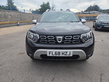 Used Dacia Duster 2018 for sale - 79127382: Photo