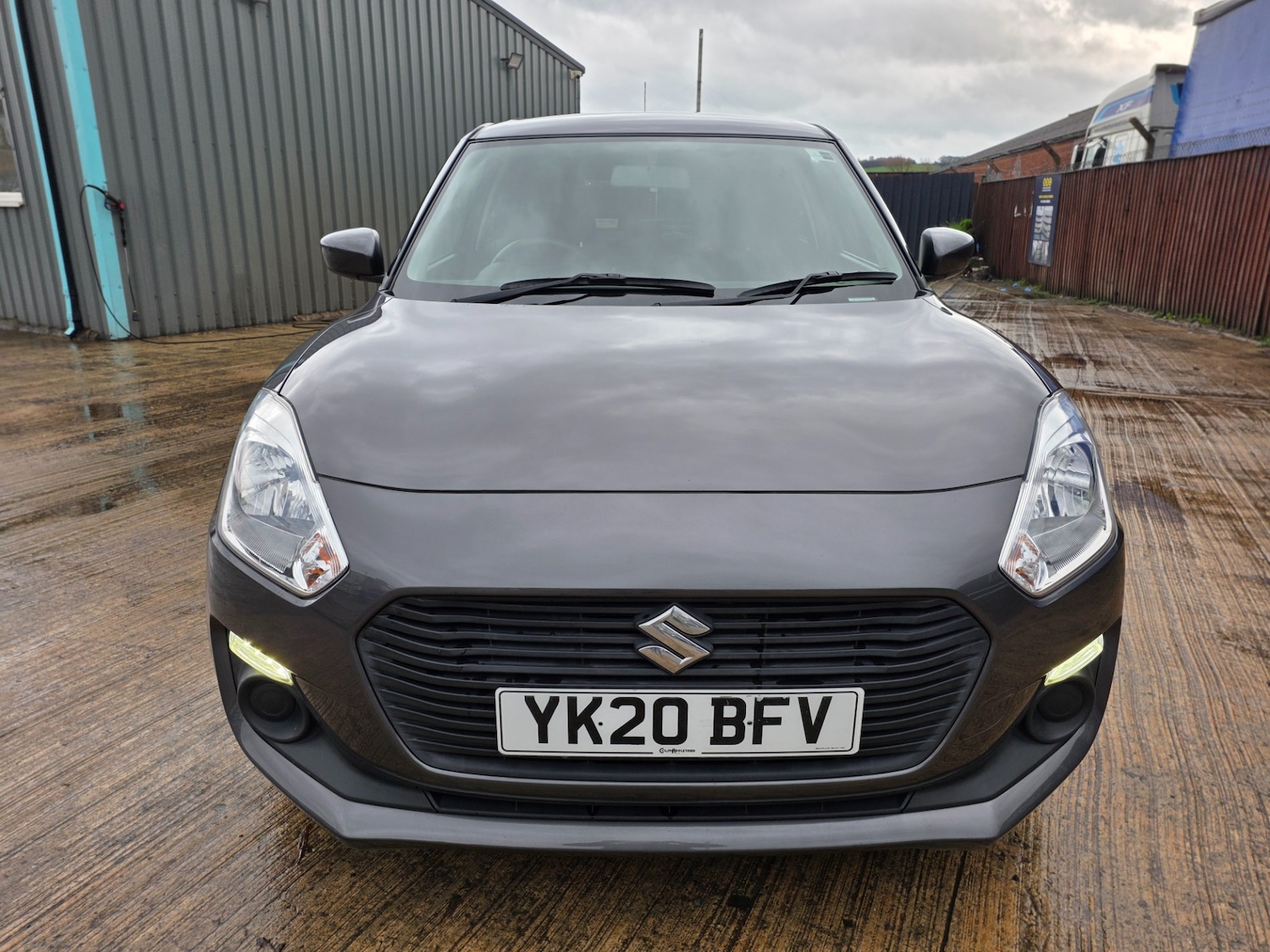 Used Suzuki Swift 2020 for sale - 76882003: Photo 15