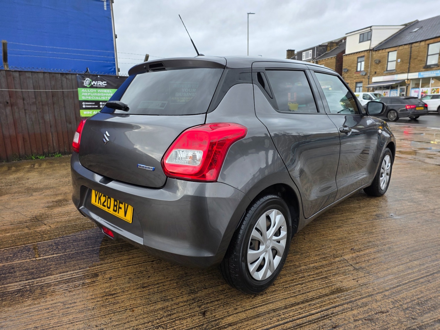 Used Suzuki Swift 2020 for sale - 76882003: Photo 6