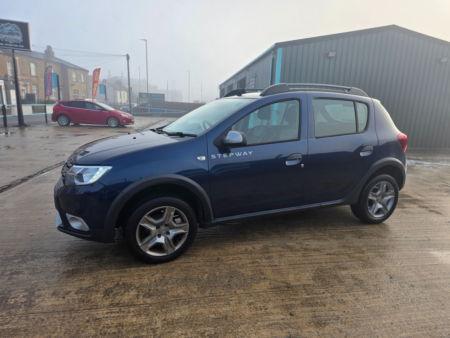 Used Dacia Sandero Stepway 2017 for sale - 77352179: Photo 12