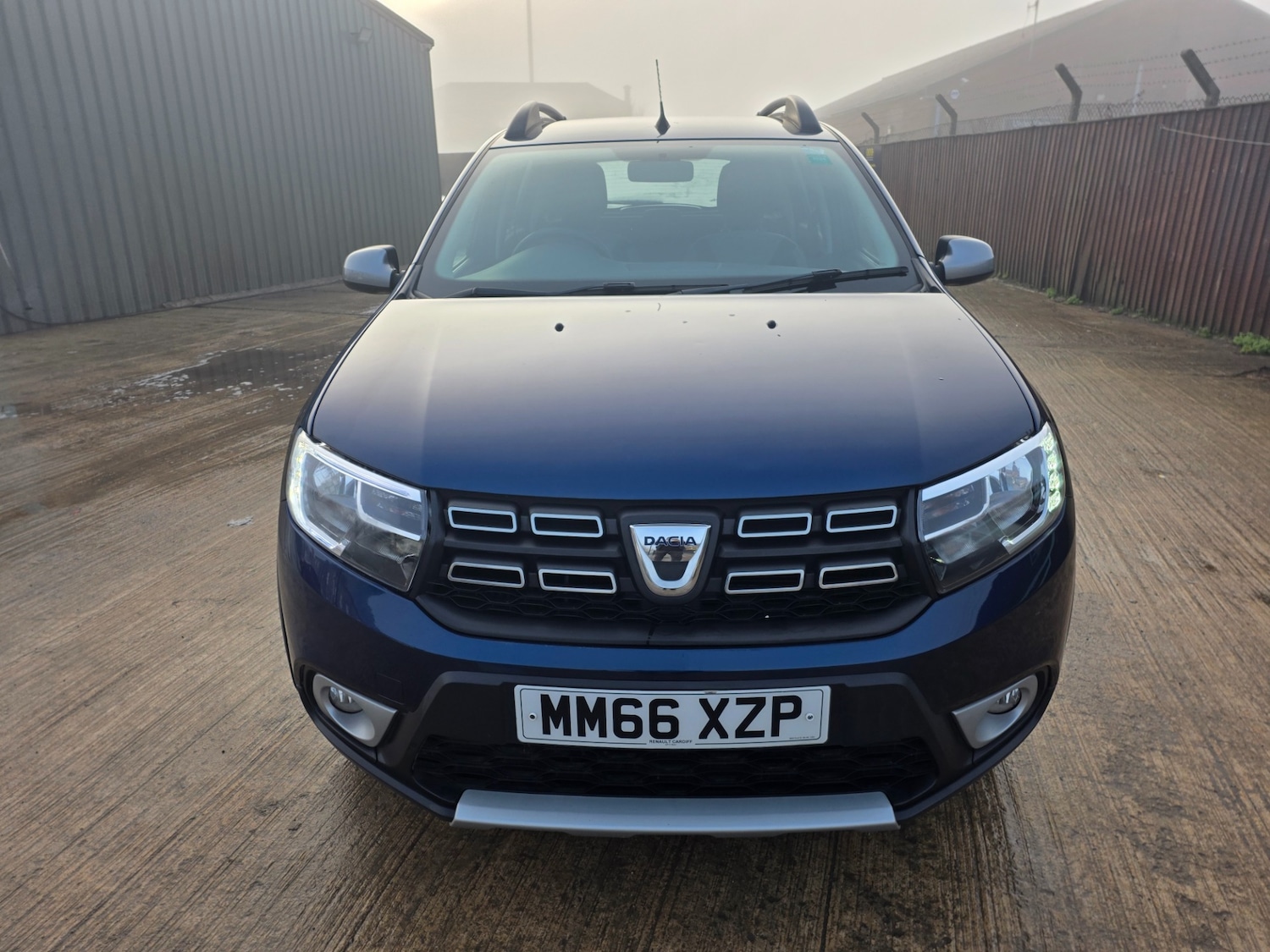Used Dacia Sandero Stepway 2017 for sale - 77352179: Photo 17